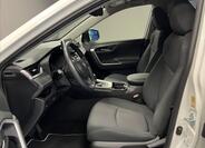 Toyota RAV4 8