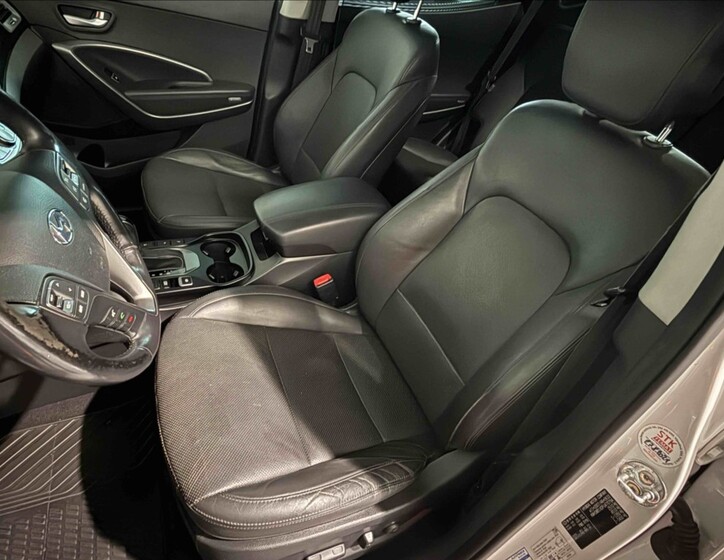 Hyundai Santa Fe 7