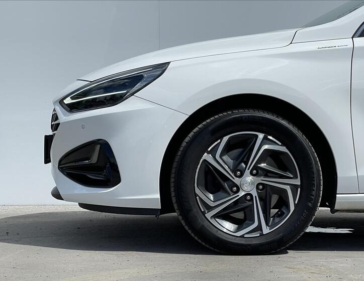Hyundai i30 20