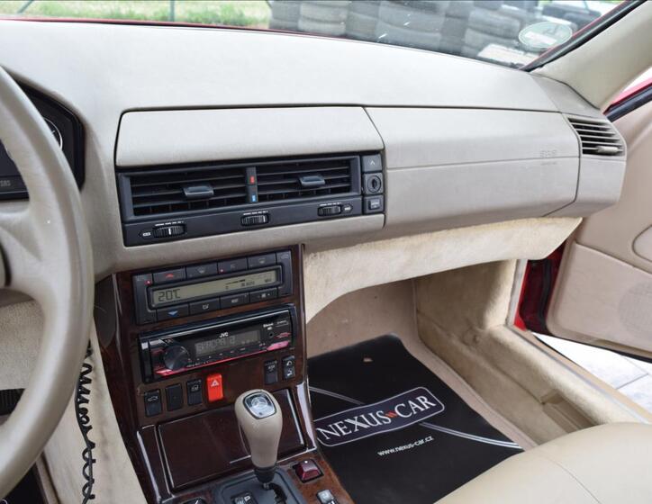 Mercedes-Benz SL 29