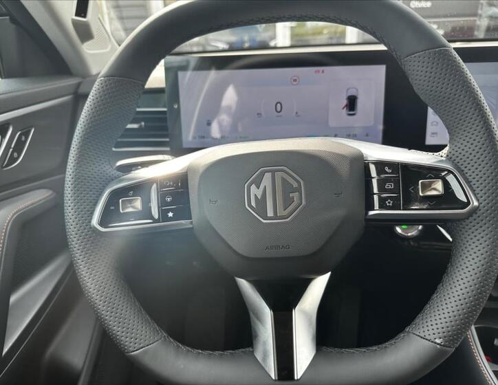 MG HS 8