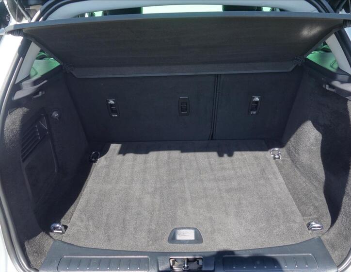 Land Rover Range Rover Evoque 29