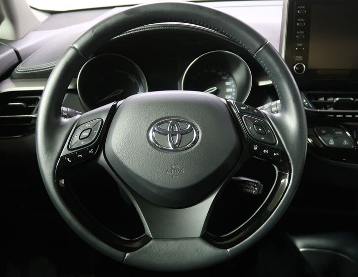 Toyota C-HR 15