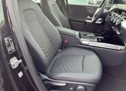 Mercedes-Benz GLB 6