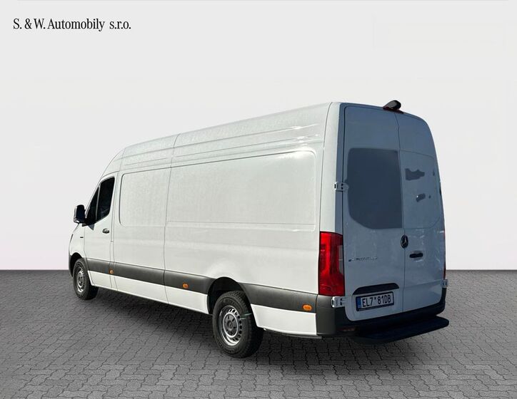 Mercedes-Benz Sprinter 3