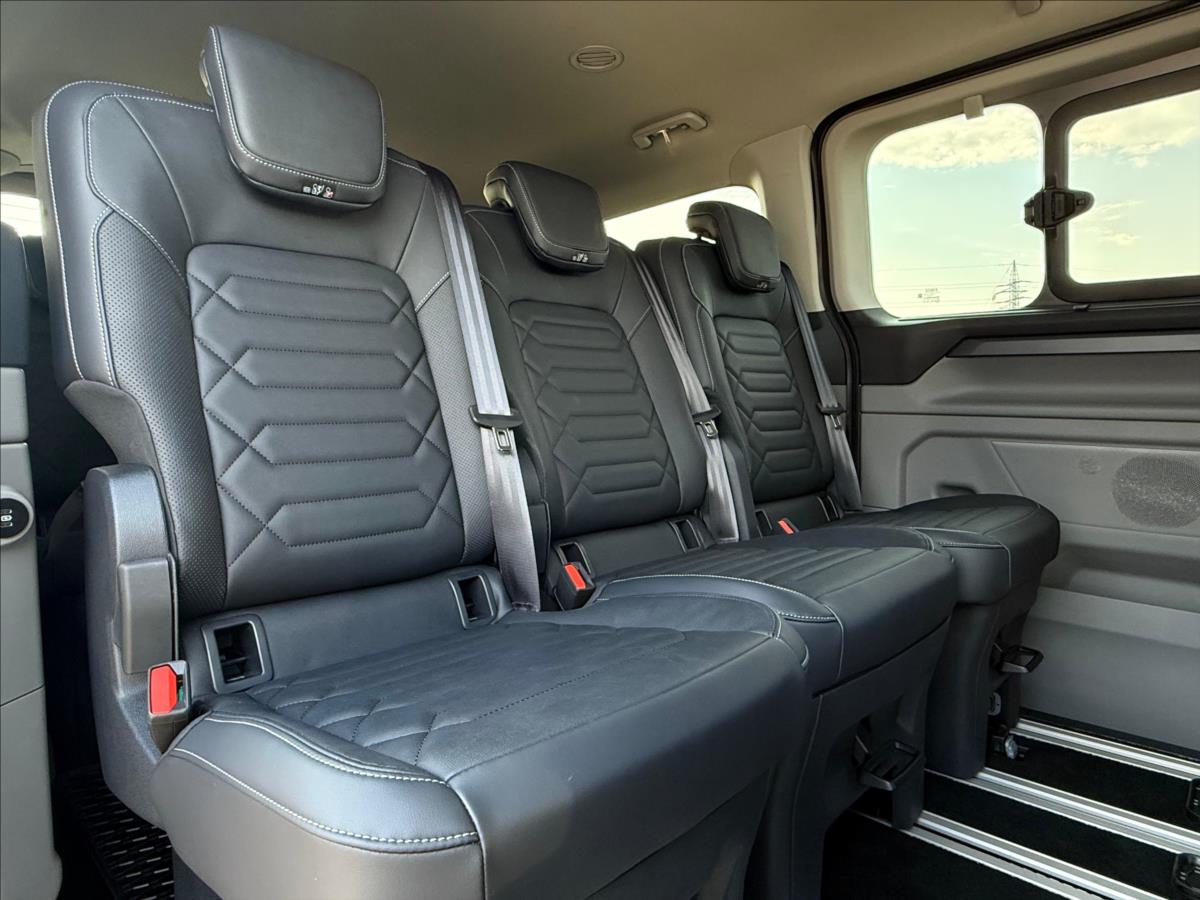 Ford Tourneo Custom
