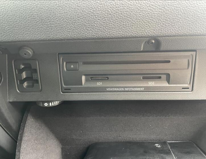 Volkswagen Passat 35