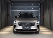 Volvo XC90 6