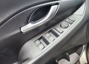 Hyundai i30 29