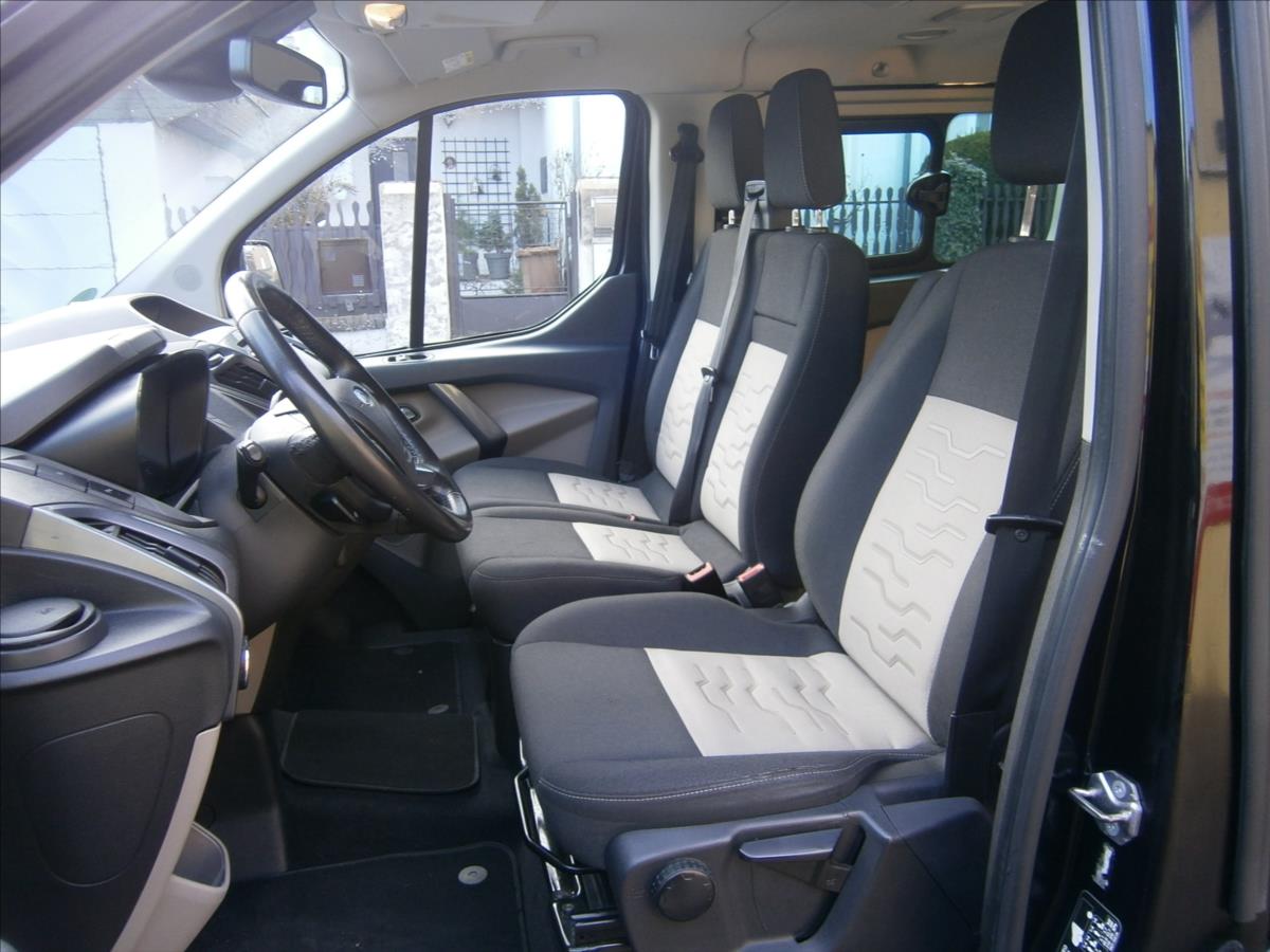 Ford Tourneo Custom