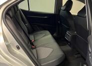 Toyota Camry 12
