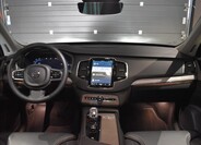 Volvo XC90 17