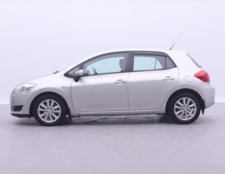 Toyota Auris 4
