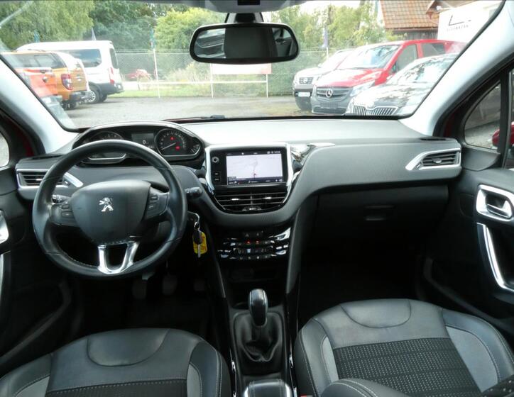 Peugeot 2008 25