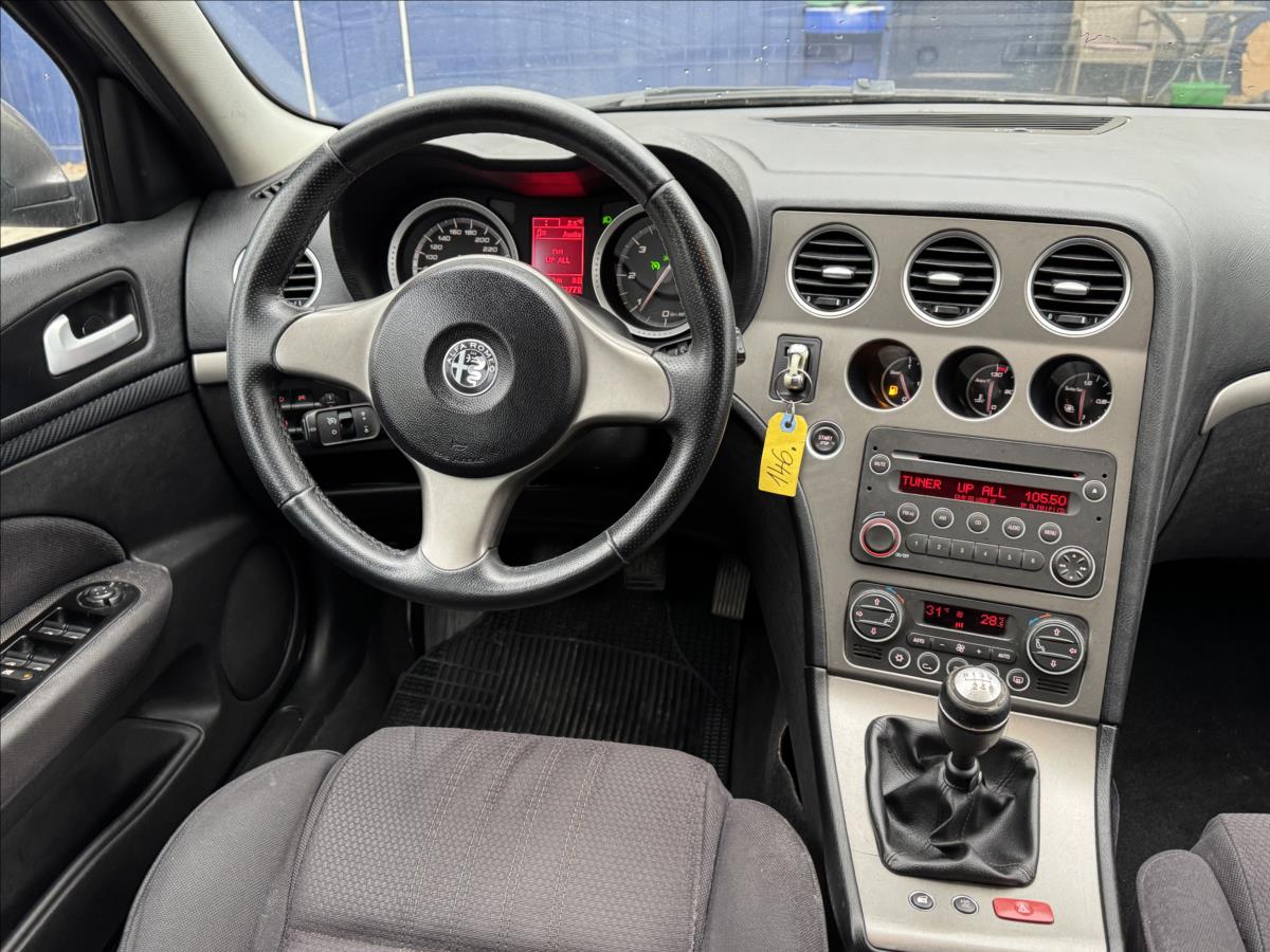 Alfa Romeo 159