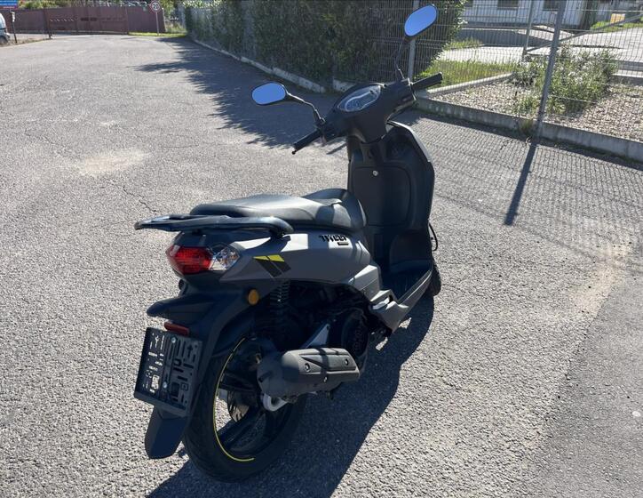 Peugeot Ostatní 7