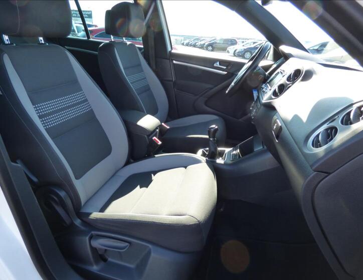 Volkswagen Tiguan 61