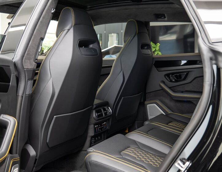Lamborghini Urus 9