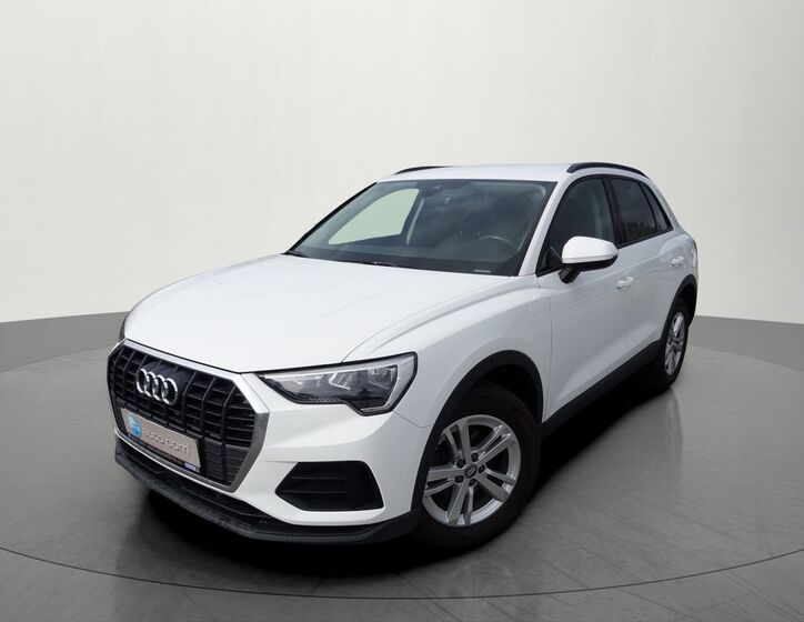 Audi Q3 30
