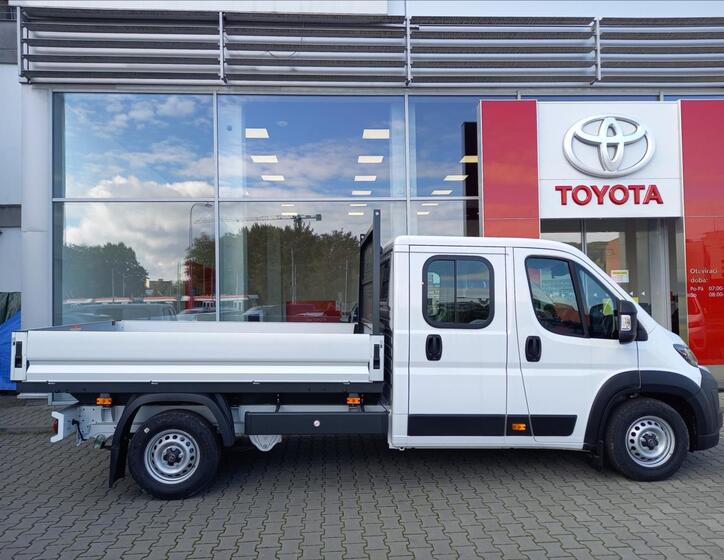 Toyota Proace Max 6