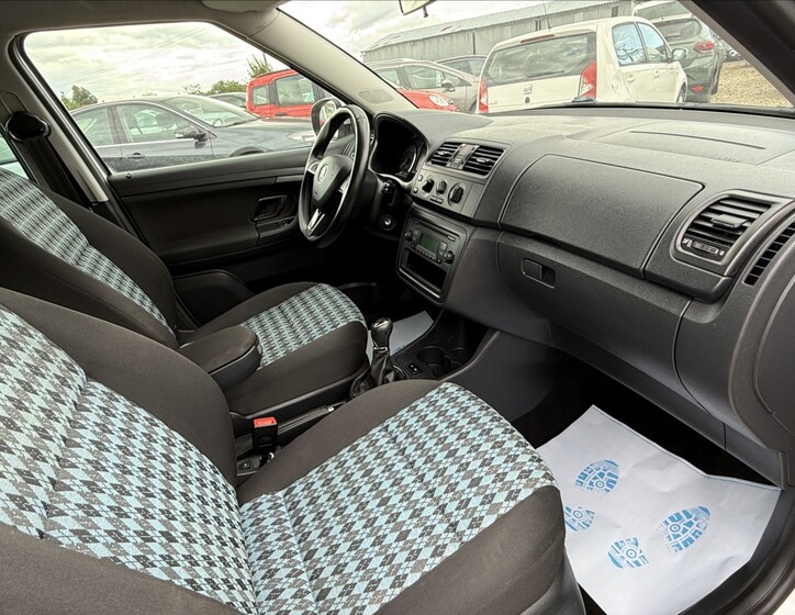 Škoda Fabia 23