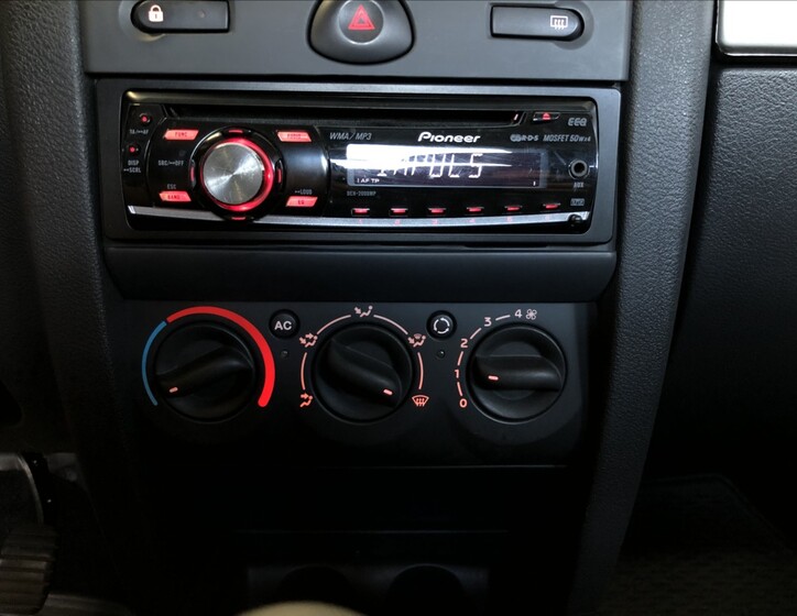 Renault Clio 20