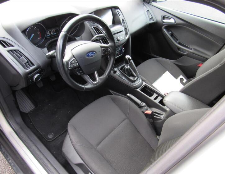 Ford Focus 9