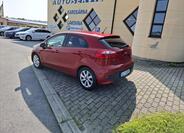 KIA Rio 5
