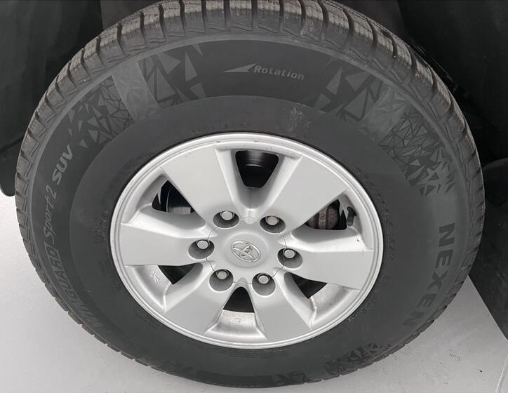 Toyota Hilux 20