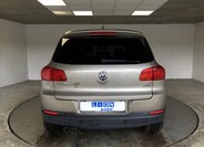 Volkswagen Tiguan 6
