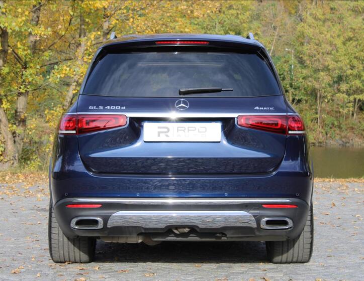 Mercedes-Benz GLS 9