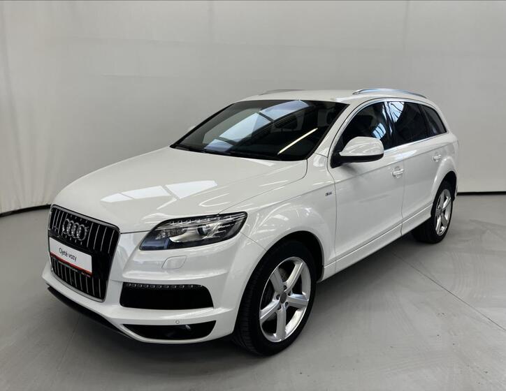 Audi Q7 1
