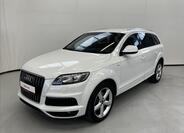 Audi Q7 1