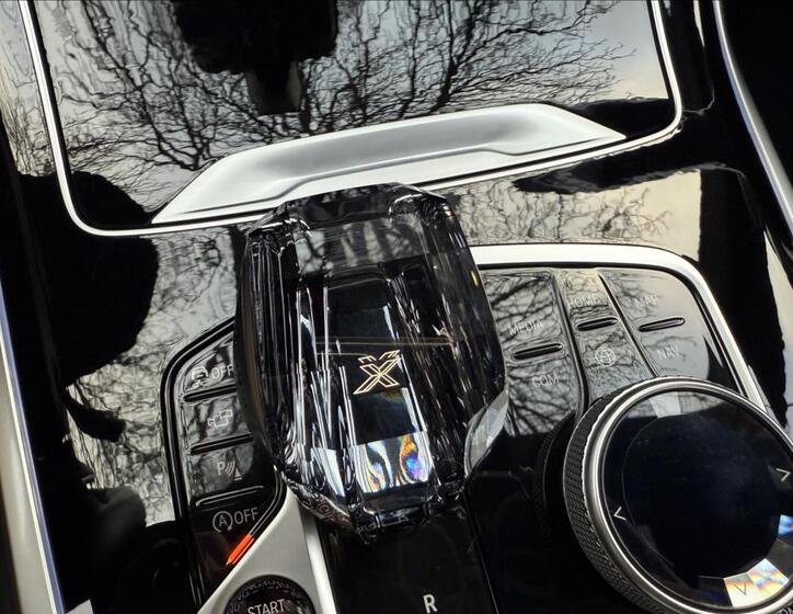 BMW X7 24