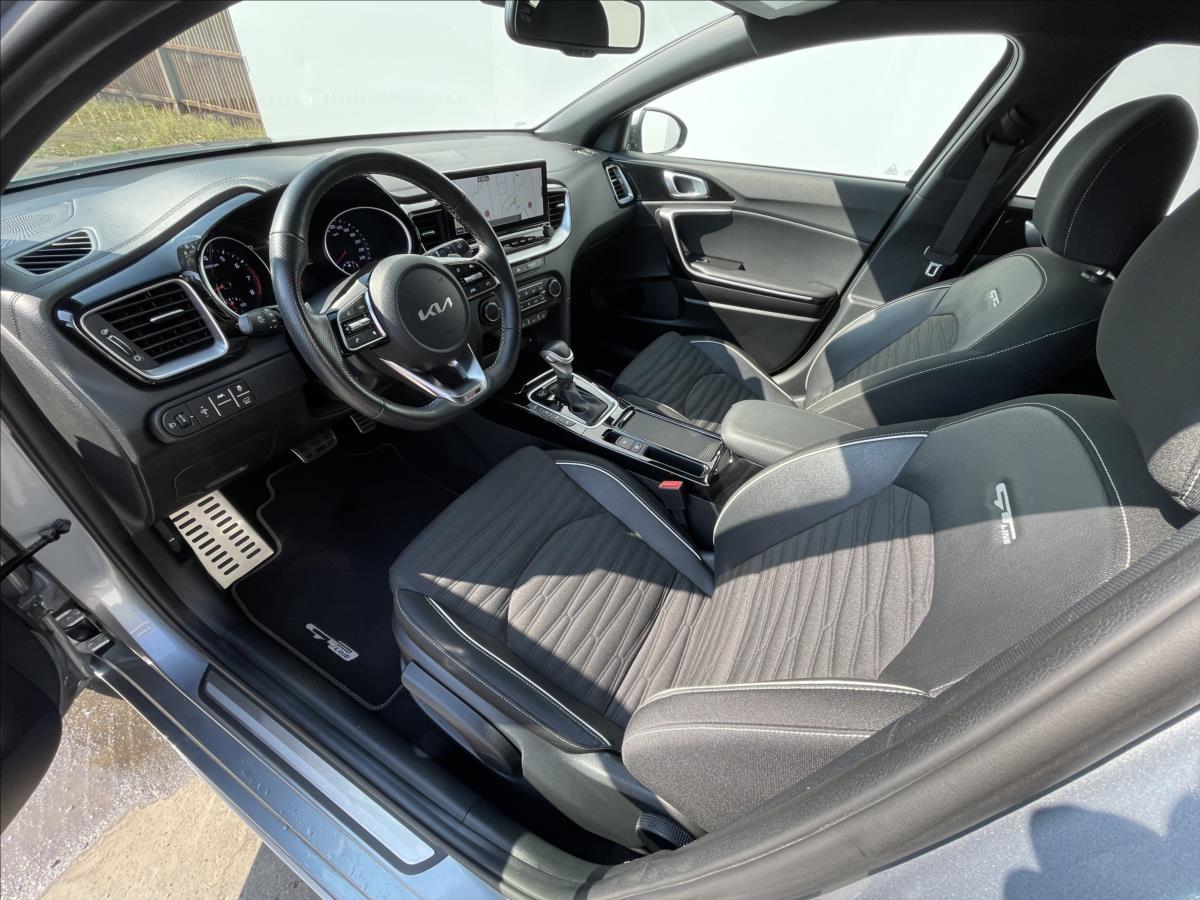 KIA ProCeed