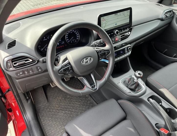 Hyundai i30 9
