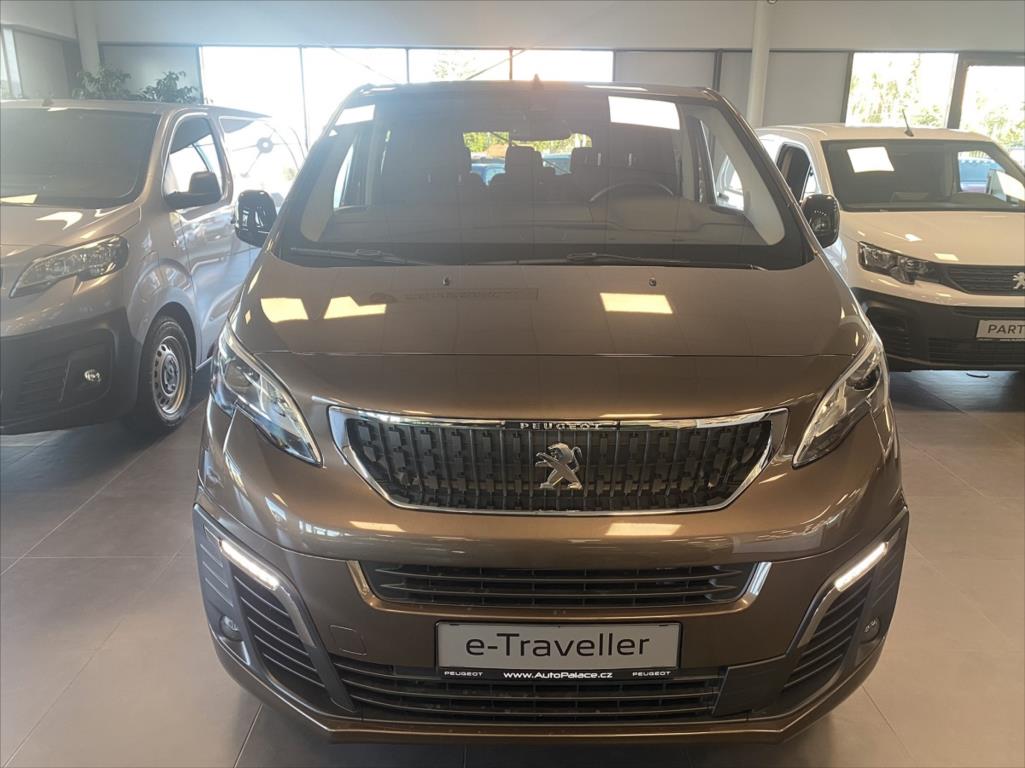Peugeot Traveller