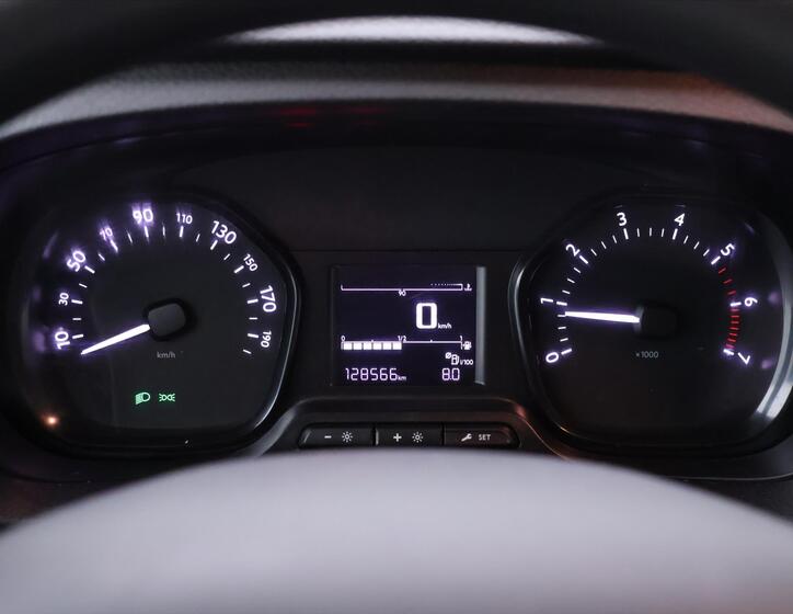 Toyota ProAce 14