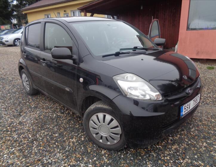 Subaru Justy 1