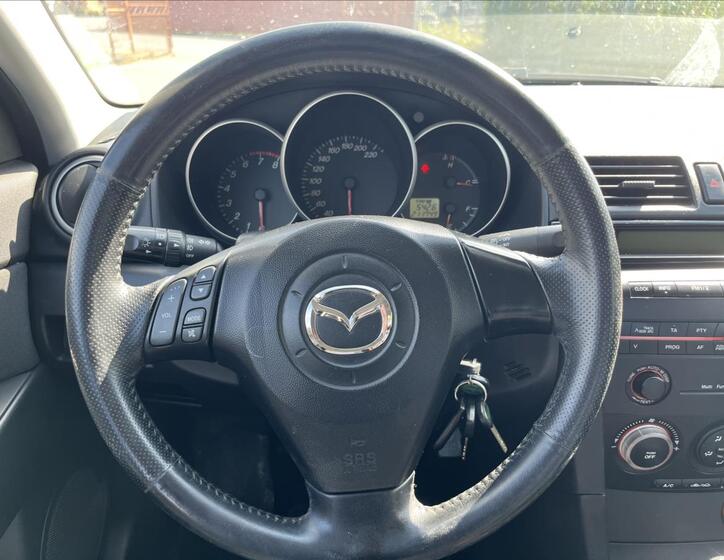 Mazda 3 14