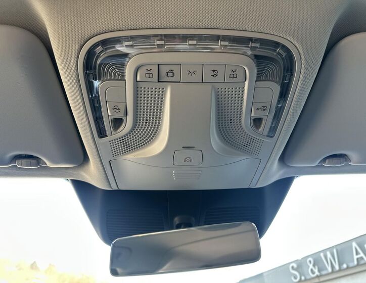 Mercedes-Benz Vito 16
