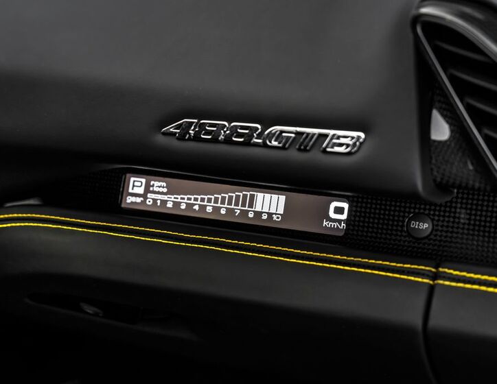 Ferrari 488 23