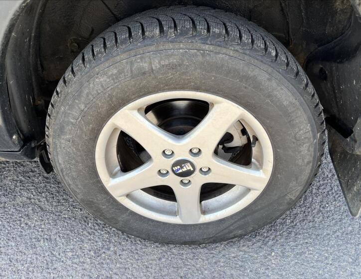 Toyota RAV4 37