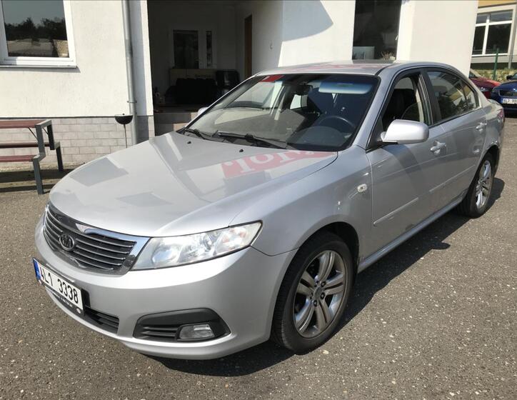 KIA Magentis 4
