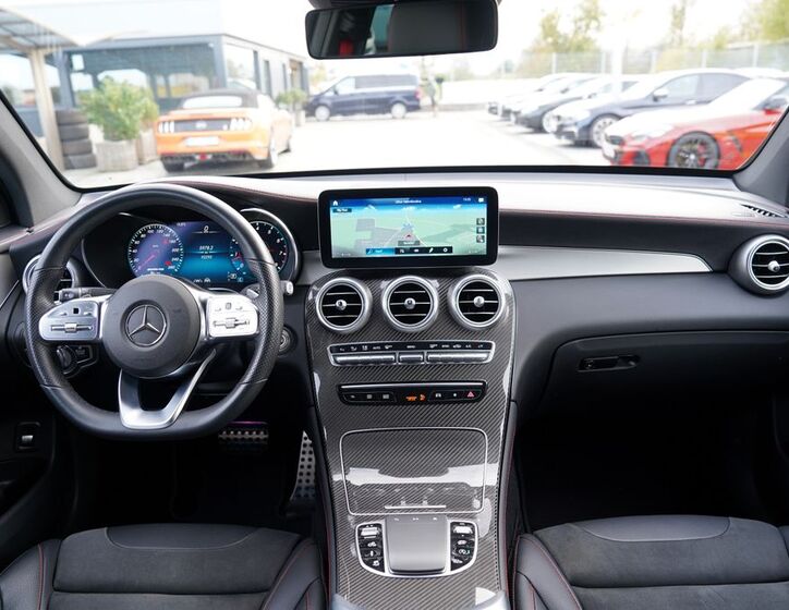Mercedes-Benz GLC 27