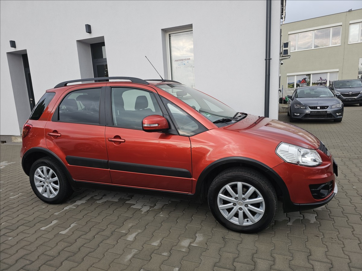 Suzuki SX4