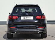 Mercedes-Benz GLC 9