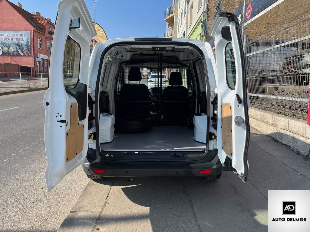 Ford Transit Courier