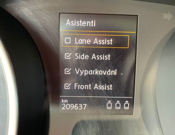 Volkswagen Touran 12
