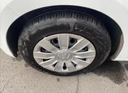 Volkswagen up! 19